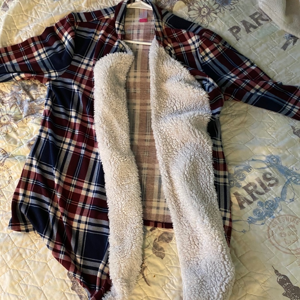 A crossover like jacket - Picture 2 of 2